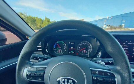 KIA K5, 2020 год, 2 350 000 рублей, 17 фотография