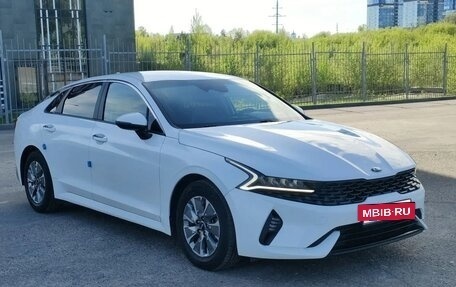 KIA K5, 2020 год, 2 350 000 рублей, 6 фотография
