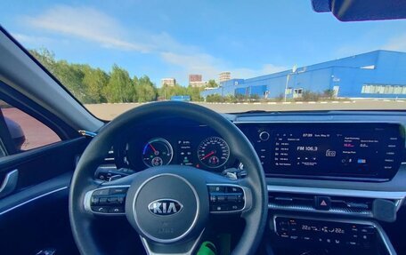 KIA K5, 2020 год, 2 350 000 рублей, 22 фотография