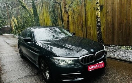 BMW 5 серия, 2019 год, 3 290 000 рублей, 3 фотография