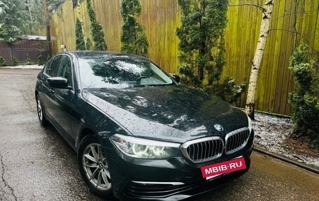 BMW 5 серия, 2019 год, 3 290 000 рублей, 2 фотография