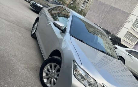 Toyota Camry, 2013 год, 1 730 000 рублей, 3 фотография