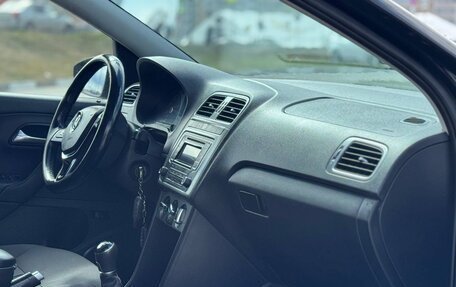 Volkswagen Polo VI (EU Market), 2016 год, 845 000 рублей, 22 фотография