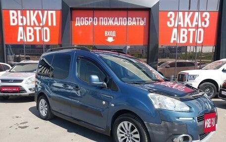 Peugeot Partner II рестайлинг 2, 2012 год, 688 000 рублей, 2 фотография