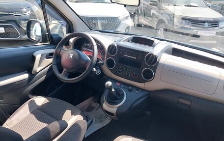 Peugeot Partner II рестайлинг 2, 2012 год, 688 000 рублей, 9 фотография