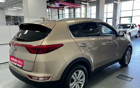 KIA Sportage IV рестайлинг, 2018 год, 2 299 000 рублей, 3 фотография