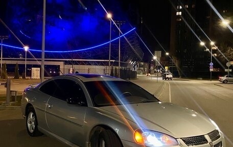Dodge Stratus II, 2004 год, 790 000 рублей, 1 фотография