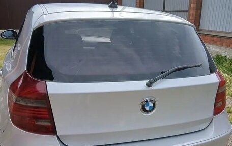 BMW 1 серия, 2008 год, 630 000 рублей, 4 фотография