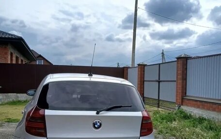 BMW 1 серия, 2008 год, 630 000 рублей, 11 фотография