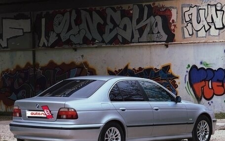 BMW 5 серия, 1997 год, 699 000 рублей, 3 фотография