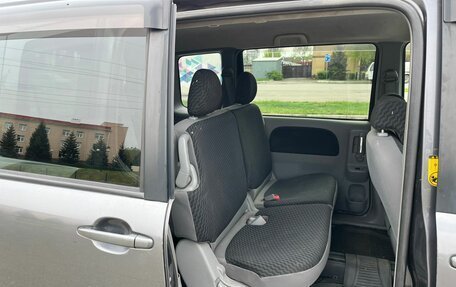 Toyota Sienta I, 2010 год, 719 000 рублей, 14 фотография