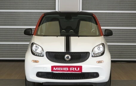 Smart Fortwo III, 2016 год, 845 000 рублей, 17 фотография