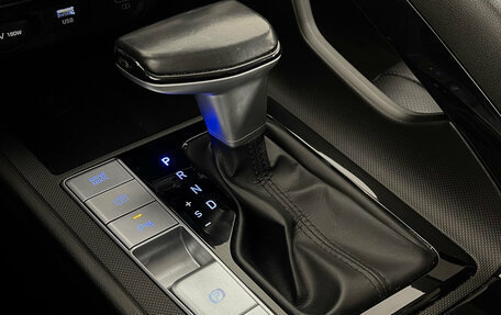 Hyundai Elantra, 2020 год, 2 350 000 рублей, 15 фотография