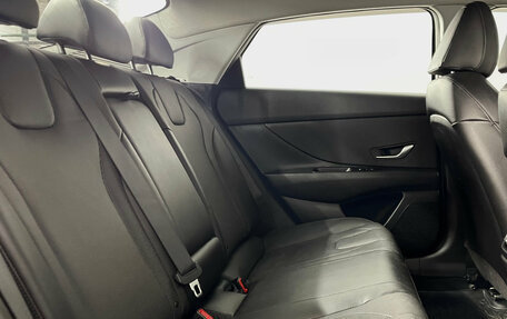 Hyundai Elantra, 2020 год, 2 350 000 рублей, 19 фотография