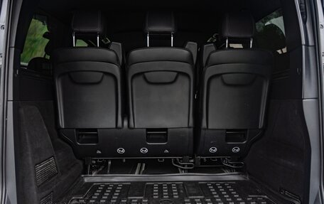 Mercedes-Benz V-Класс, 2017 год, 2 990 000 рублей, 8 фотография