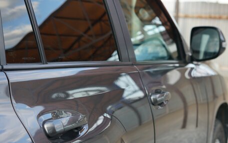 Toyota Land Cruiser Prado 150 рестайлинг 2, 2010 год, 3 000 000 рублей, 11 фотография