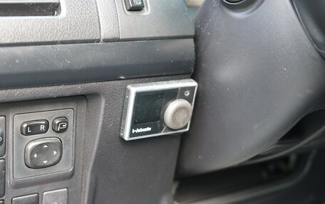 Toyota Land Cruiser Prado 150 рестайлинг 2, 2010 год, 3 000 000 рублей, 4 фотография