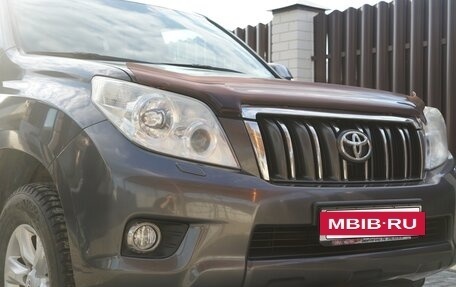 Toyota Land Cruiser Prado 150 рестайлинг 2, 2010 год, 3 000 000 рублей, 12 фотография
