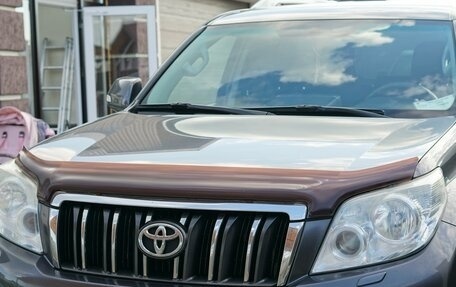 Toyota Land Cruiser Prado 150 рестайлинг 2, 2010 год, 3 000 000 рублей, 6 фотография