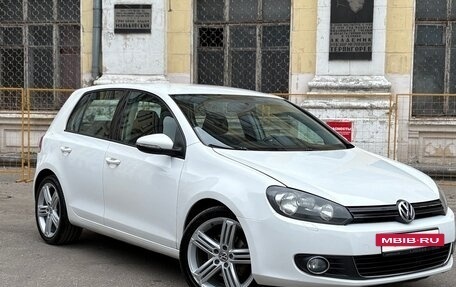 Volkswagen Golf VI, 2011 год, 930 000 рублей, 2 фотография