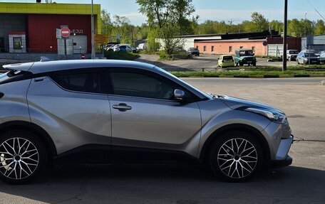 Toyota C-HR I рестайлинг, 2019 год, 1 572 000 рублей, 7 фотография