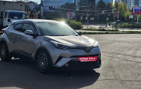 Toyota C-HR I рестайлинг, 2019 год, 1 572 000 рублей, 2 фотография