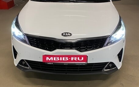 KIA Rio IV, 2021 год, 1 950 000 рублей, 2 фотография