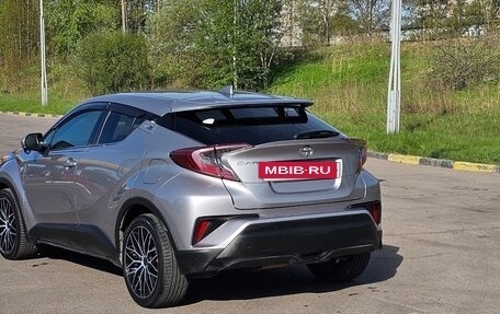 Toyota C-HR I рестайлинг, 2019 год, 1 572 000 рублей, 5 фотография