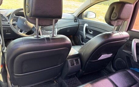 Renault Latitude I, 2013 год, 1 050 000 рублей, 13 фотография