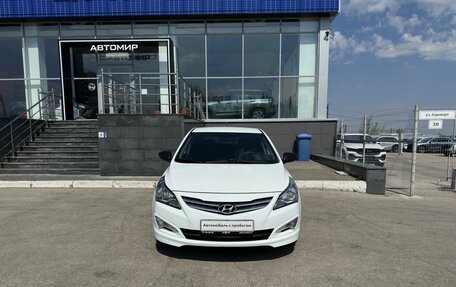 Hyundai Solaris II рестайлинг, 2015 год, 990 000 рублей, 2 фотография