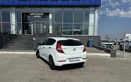 Hyundai Solaris II рестайлинг, 2015 год, 990 000 рублей, 7 фотография