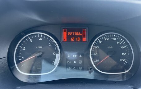 Renault Duster I рестайлинг, 2013 год, 800 000 рублей, 9 фотография