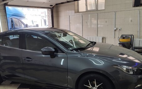 Mazda 3, 2013 год, 2 000 000 рублей, 3 фотография