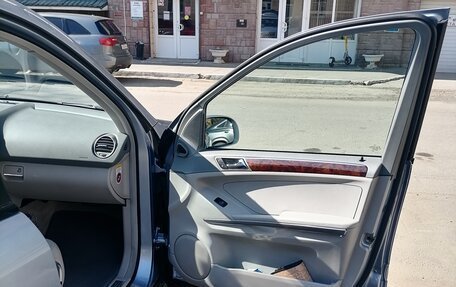 Mercedes-Benz M-Класс, 2007 год, 1 350 000 рублей, 29 фотография