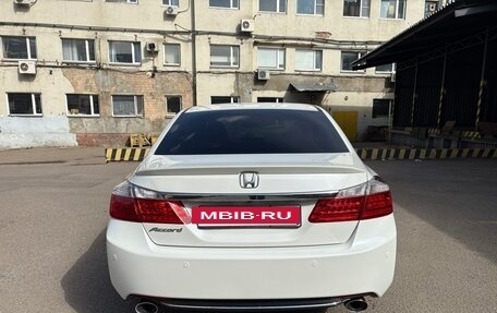 Honda Accord IX рестайлинг, 2013 год, 1 600 000 рублей, 6 фотография