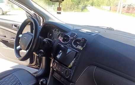 Ford Focus II рестайлинг, 2005 год, 550 000 рублей, 17 фотография