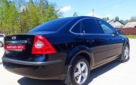 Ford Focus II рестайлинг, 2005 год, 550 000 рублей, 33 фотография