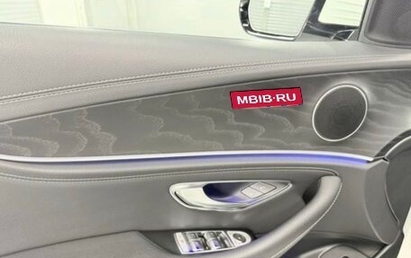 Mercedes-Benz E-Класс, 2020 год, 3 890 000 рублей, 22 фотография