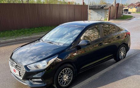 Hyundai Solaris II рестайлинг, 2017 год, 1 100 000 рублей, 2 фотография