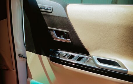 Toyota Alphard III, 2012 год, 2 350 000 рублей, 12 фотография