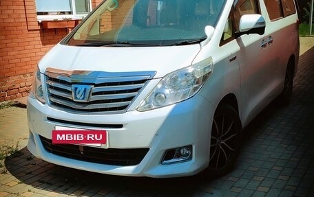 Toyota Alphard III, 2012 год, 2 350 000 рублей, 2 фотография