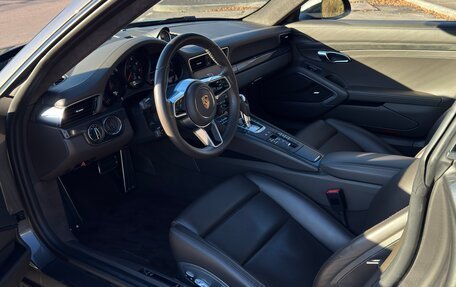 Porsche 911, 2017 год, 9 000 000 рублей, 5 фотография