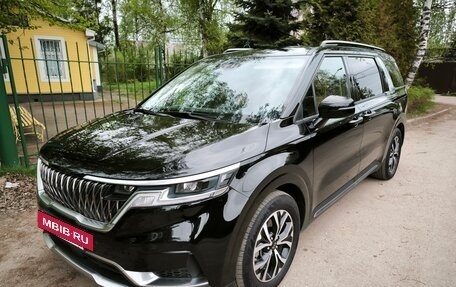 KIA Carnival, 2021 год, 4 098 000 рублей, 2 фотография