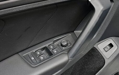 Volkswagen Tiguan II, 2022 год, 2 900 000 рублей, 12 фотография