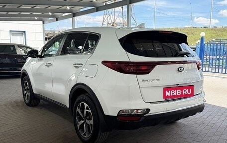KIA Sportage IV рестайлинг, 2020 год, 2 199 000 рублей, 3 фотография
