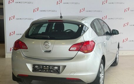 Opel Astra J, 2012 год, 619 000 рублей, 4 фотография