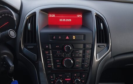 Opel Astra J, 2012 год, 790 000 рублей, 14 фотография