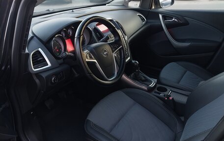 Opel Astra J, 2012 год, 790 000 рублей, 11 фотография