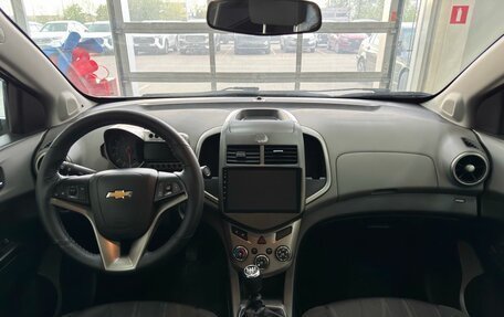 Chevrolet Aveo III, 2013 год, 599 900 рублей, 9 фотография