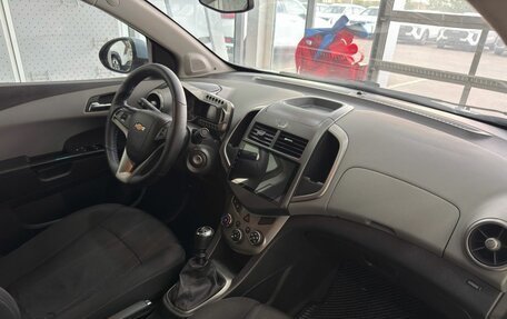 Chevrolet Aveo III, 2013 год, 599 900 рублей, 7 фотография